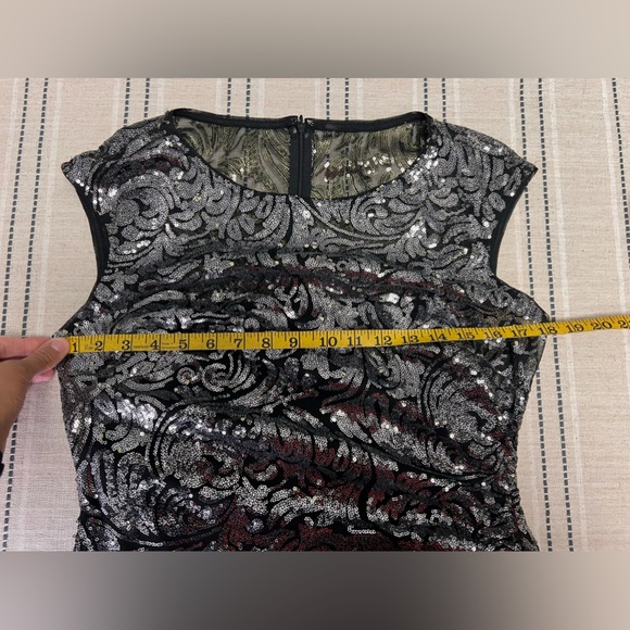Lauren Ralph Lauren Silver Mesh Sequin Cocktail Dress Size 10 - Picture 10 of 12
